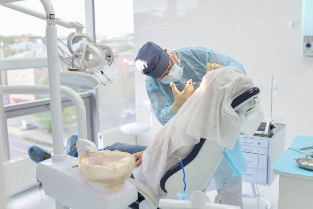Best Broken or Chipped Tooth Repair in Hampton, IA
